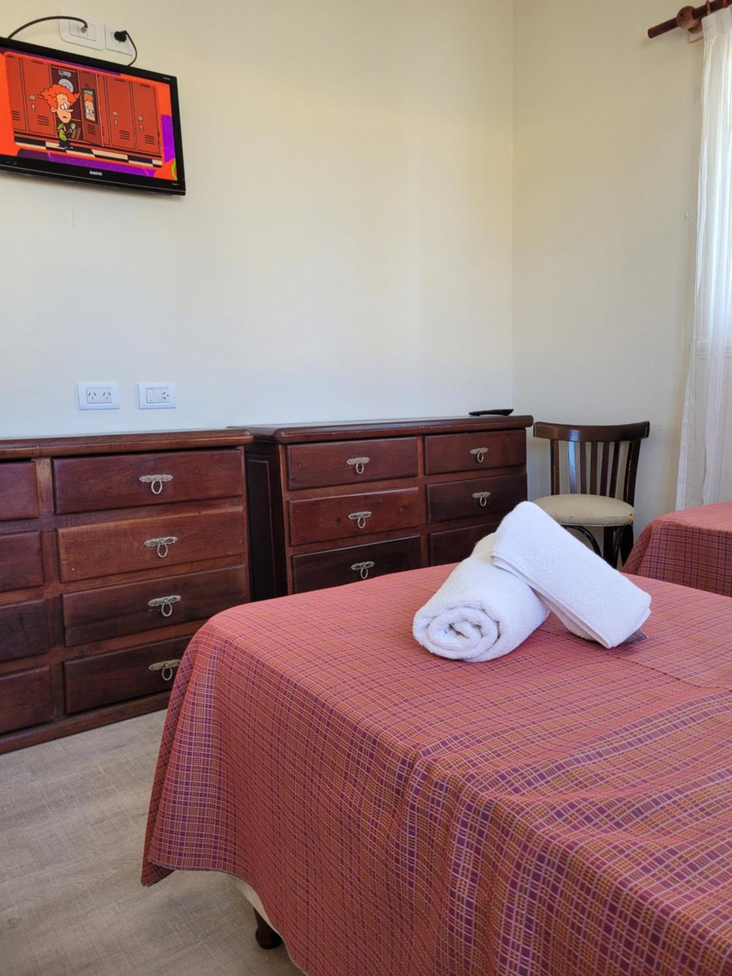 108 Y El Mar - Hotel Tejas Rojas Villa Gesell Oda fotoğraf